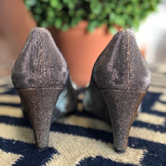 KATE SPADE METALLIC WEDGES - Picture 6 of 7